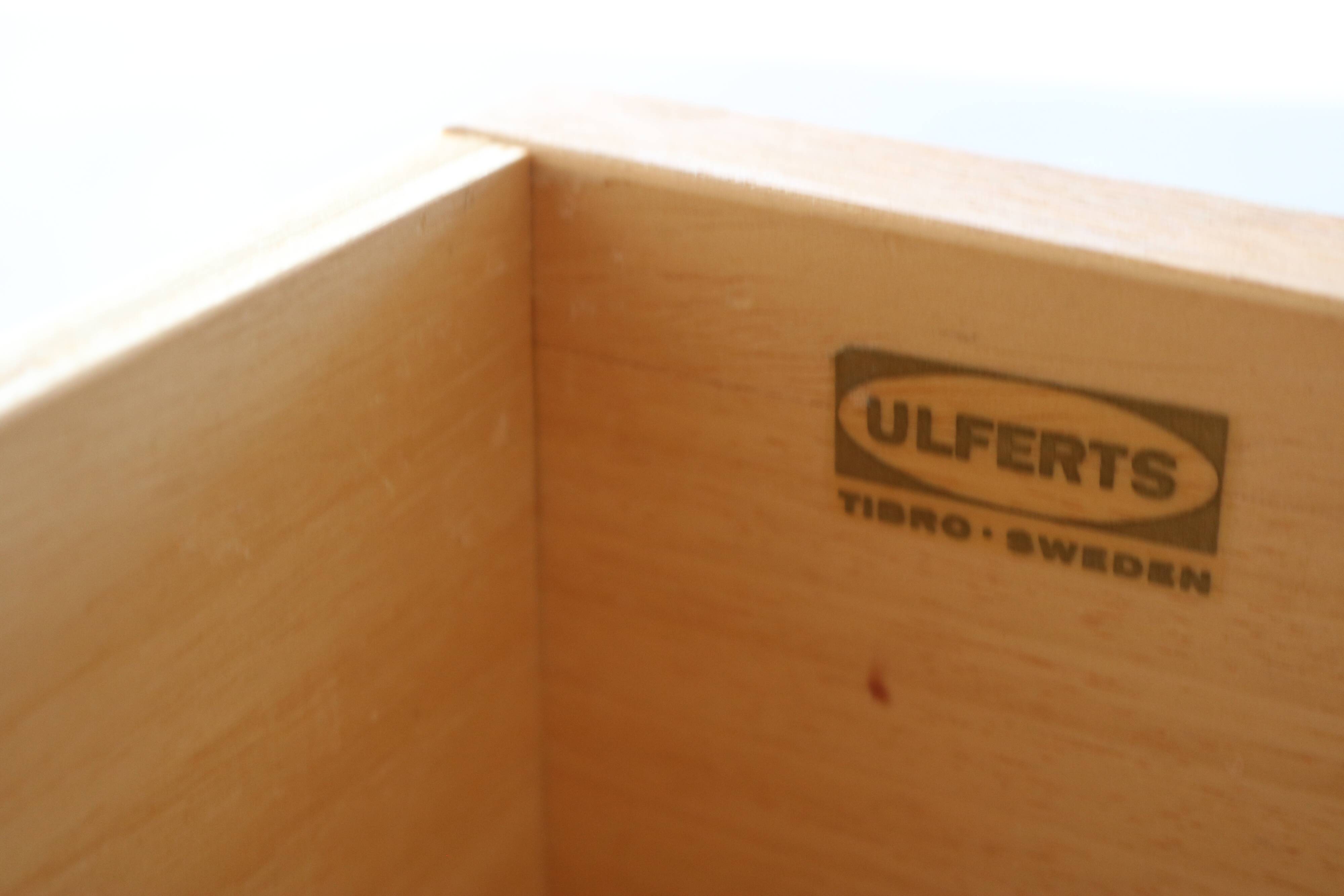 Vintage wall cabinet | cabinet | 1960s | Ulferts