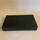 Coffret complet de 12 couteaux de table Inox manches Bakélite viroles Art Déco