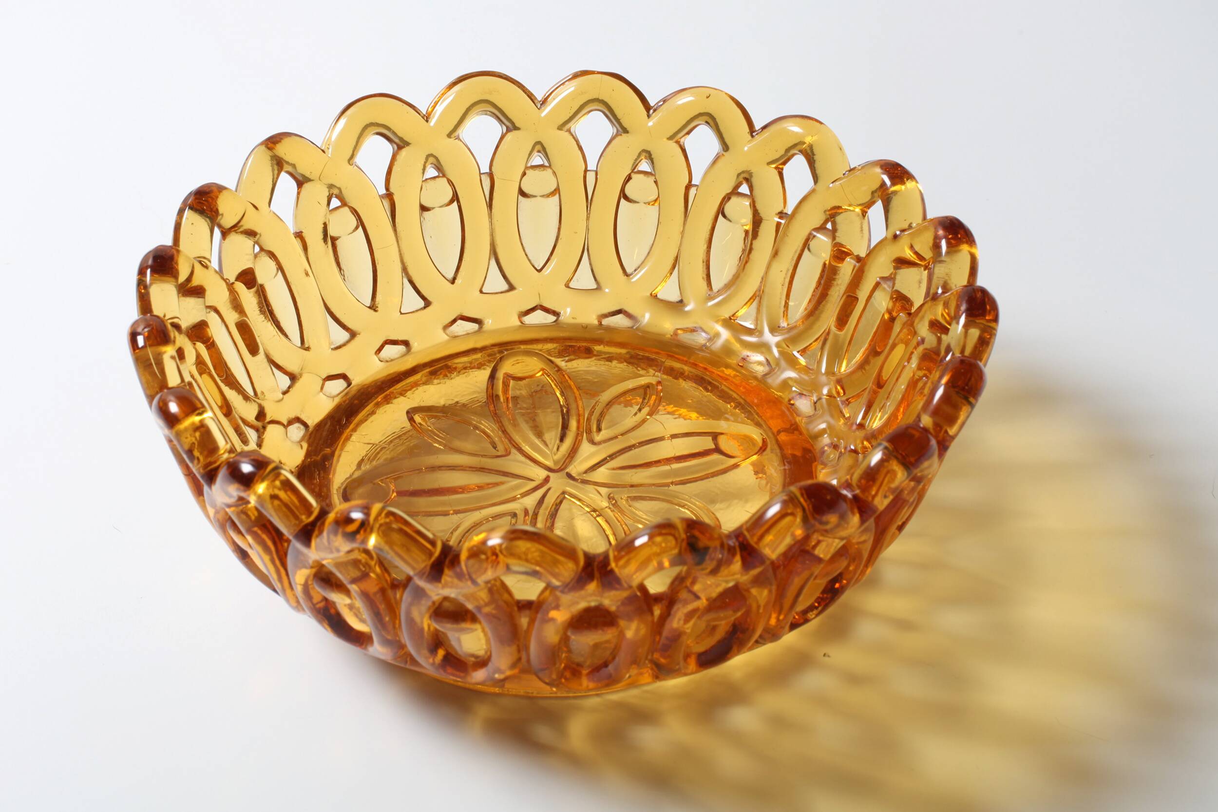 Rare Vintage Amber Honey Glass Fruit Bowl / Italy / 1950s