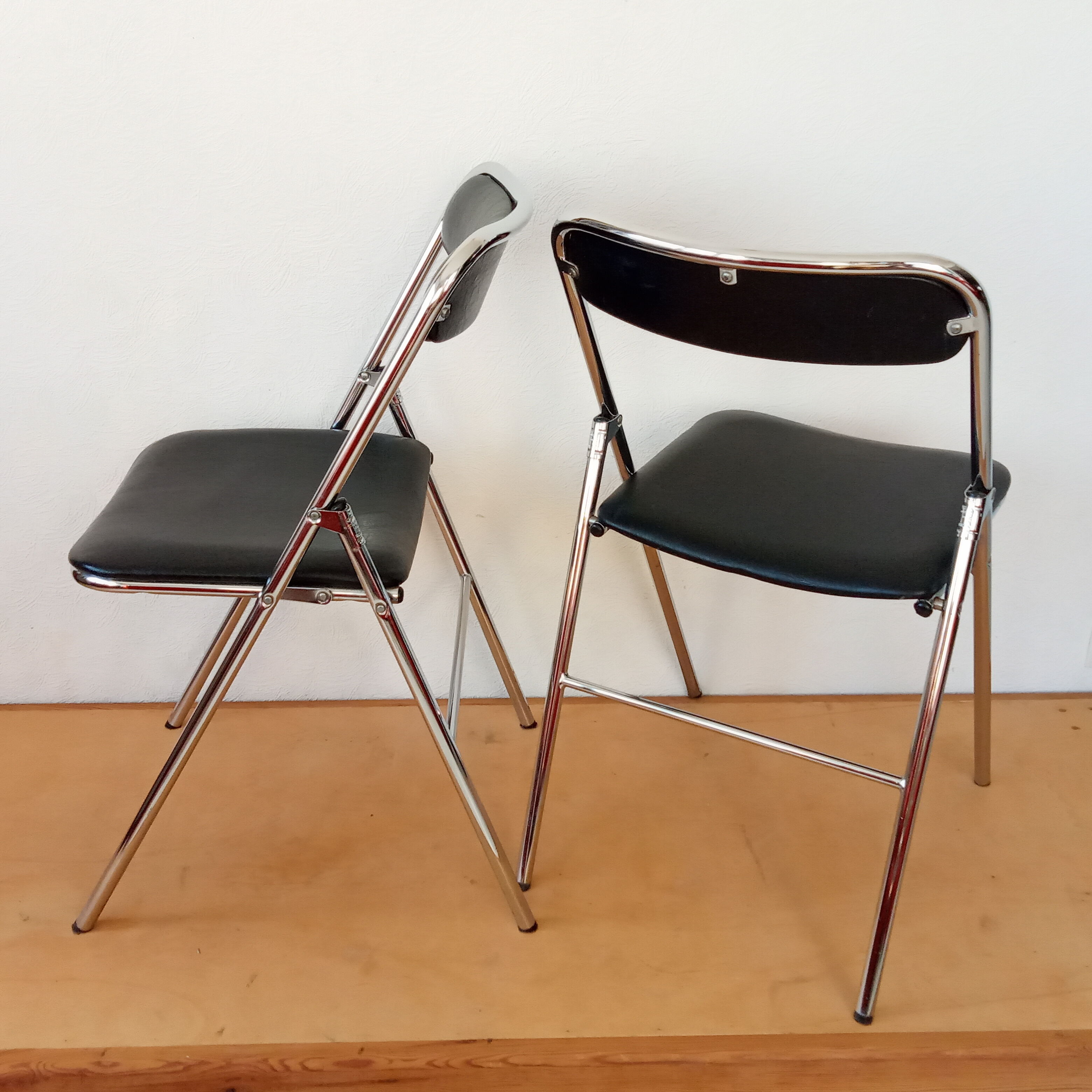 Pair of vintage folding chairs
