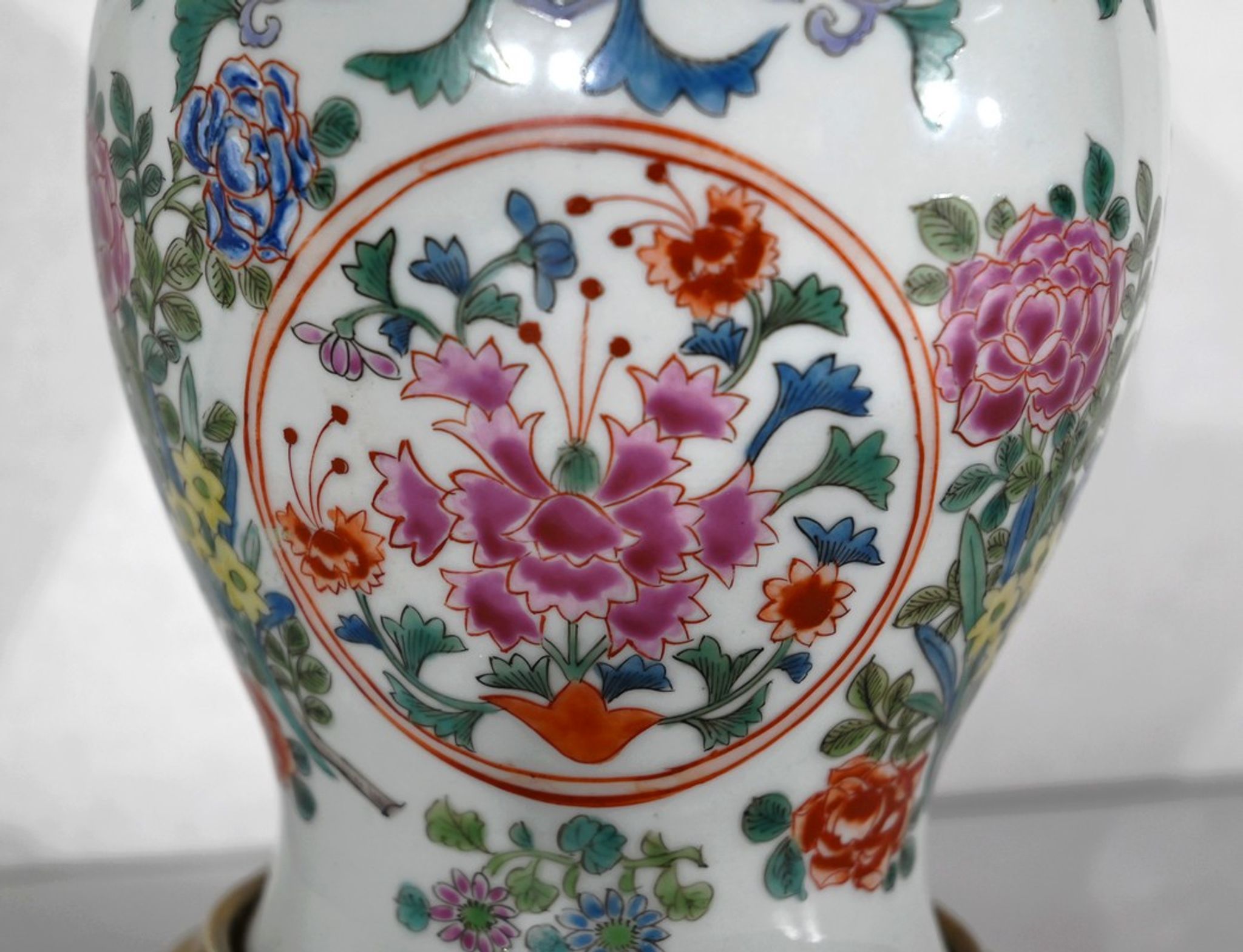 Porcelain lamp of china and brass – early twentieth century