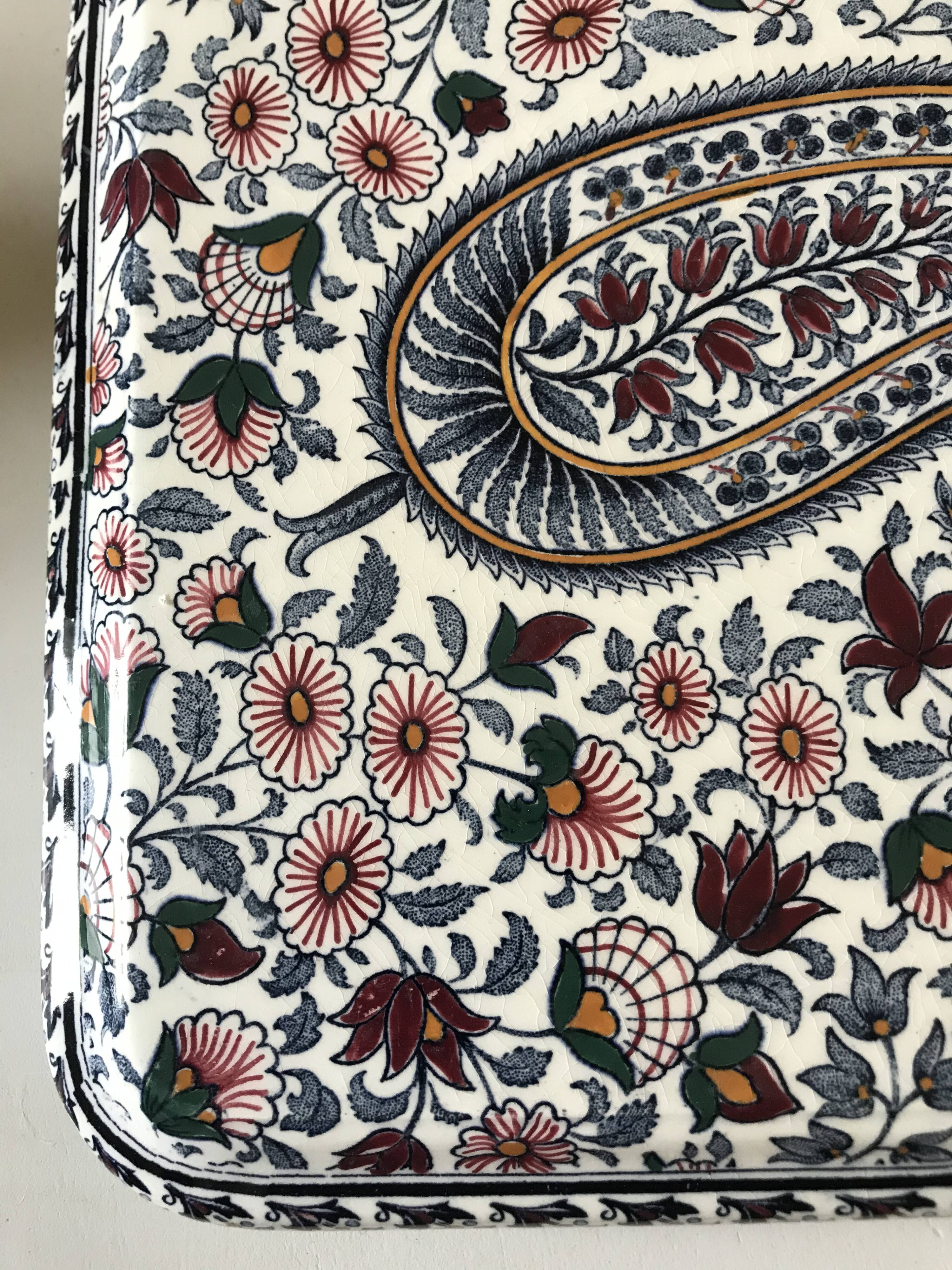 Gien earthenware underside