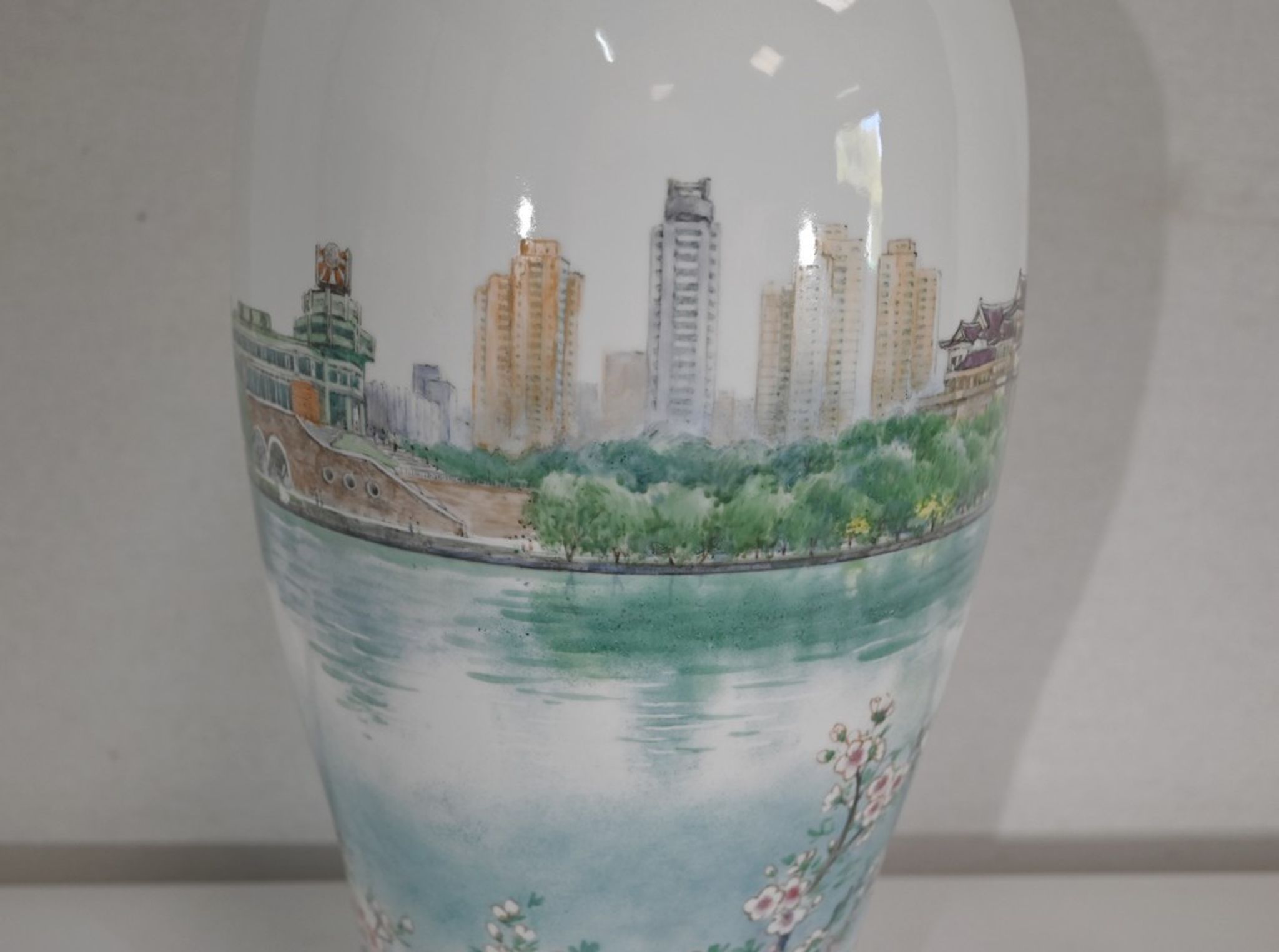 Vase en porcelaine du Japon - XXe