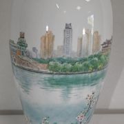 Vase en porcelaine du Japon - XXe