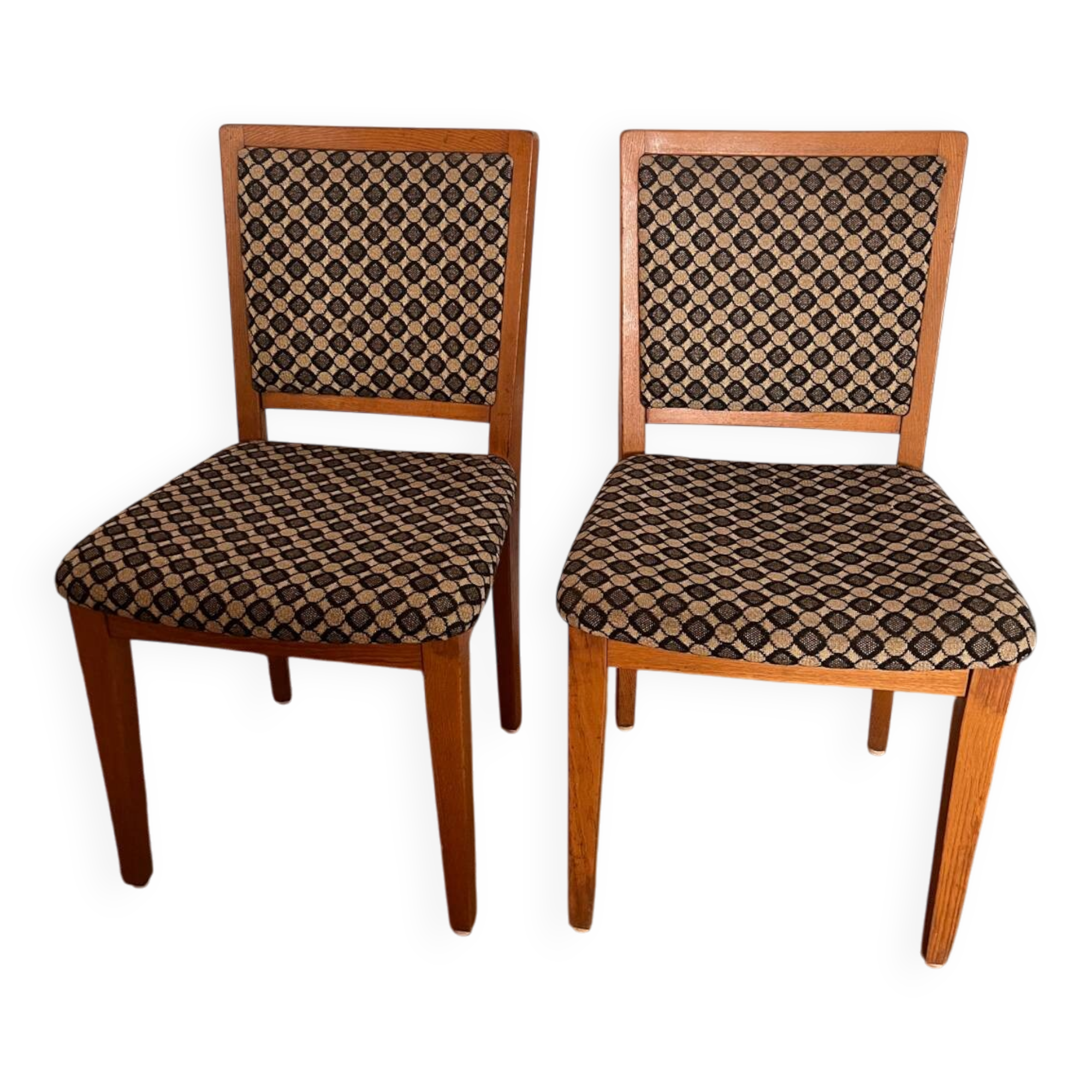 Lot 2 chaises scandinaves