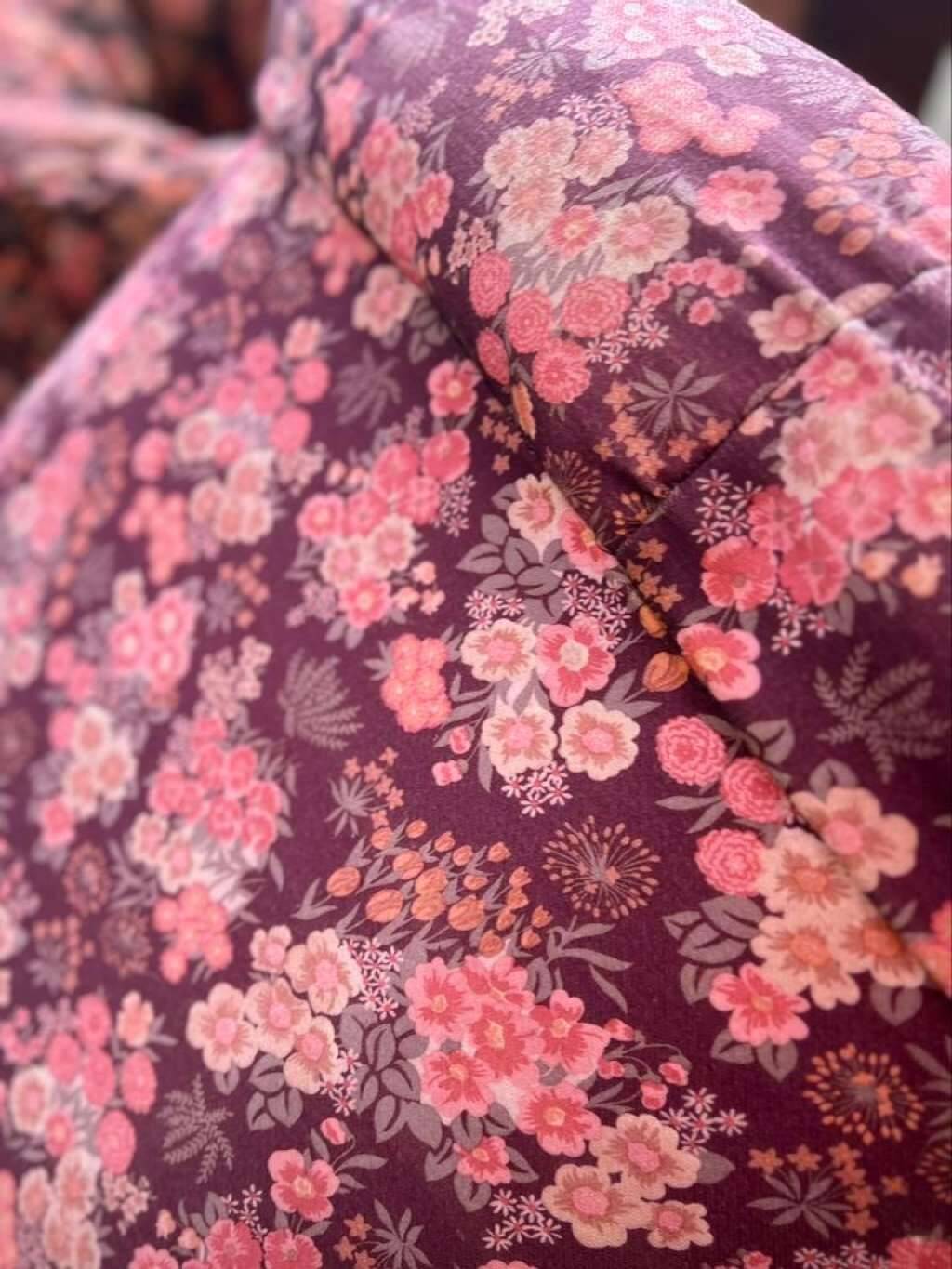 Ensemble de 2 banquettes/fauteuils/sièges fleuris vintage