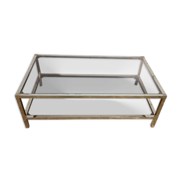 Table basse années 70 en laiton et double plateau en verre fumé