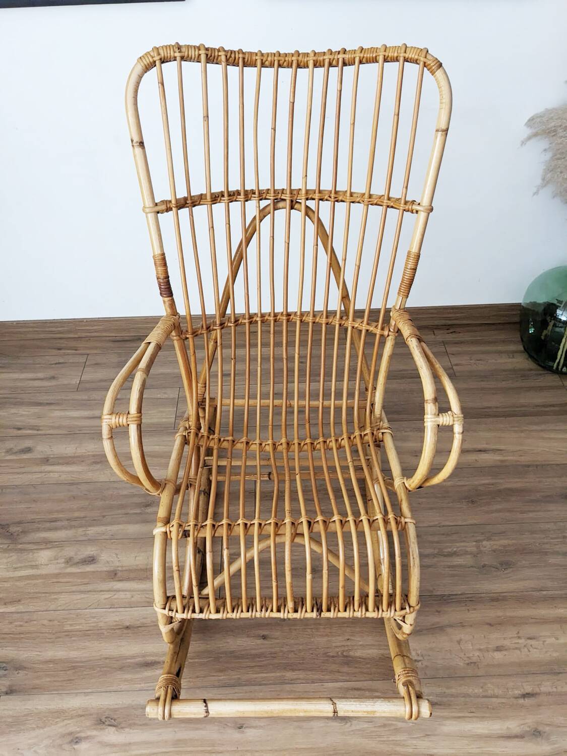 Rocking chair