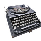 Remington typewriter envoy 1939