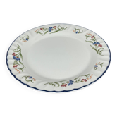 "Hampton Court" dish, Staffordshire, England