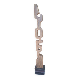 Brutalist sculpture / Totem, solid wood on steel base