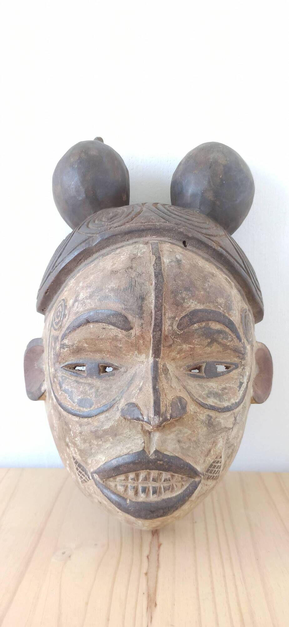 Igbo wooden mask from Nigeria - African tribal art