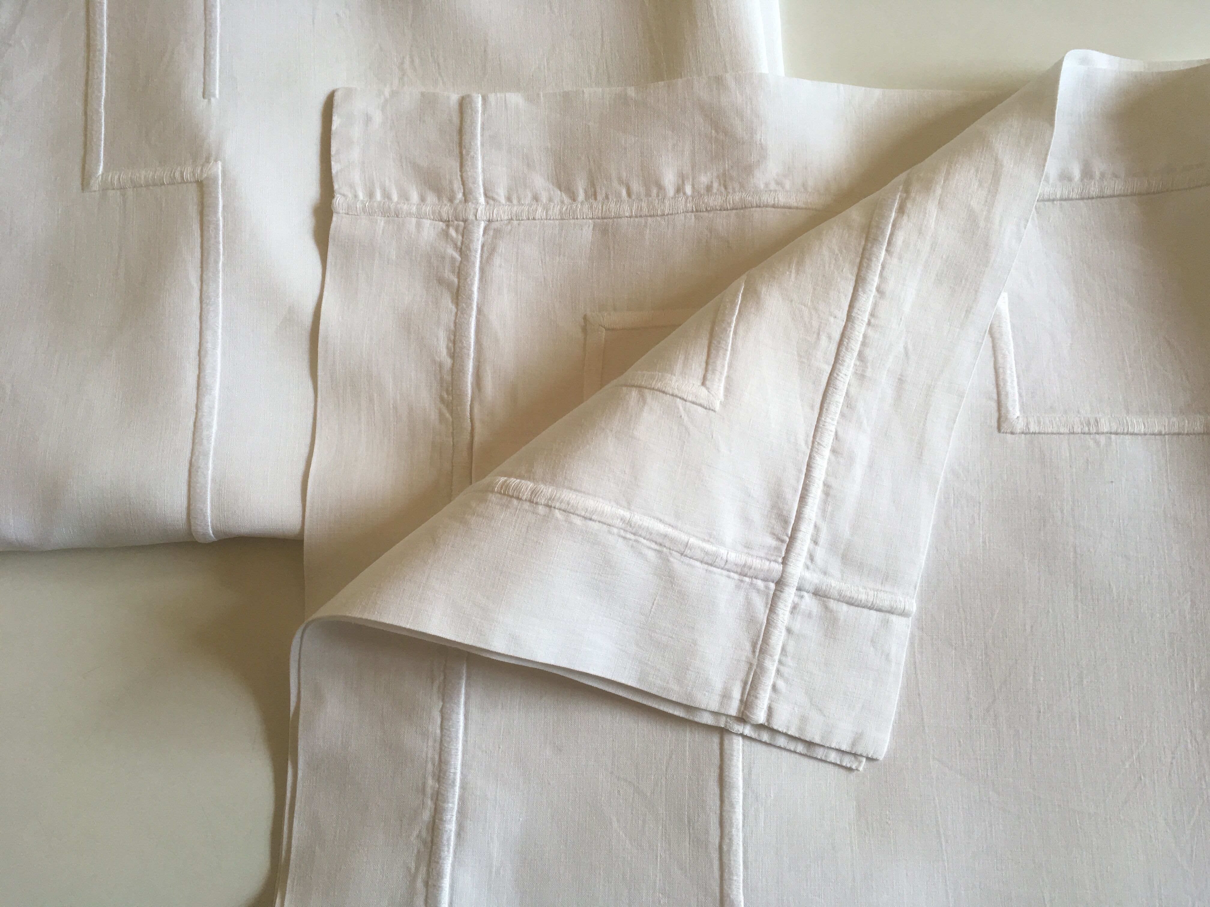 Pair of pillowcases old modernist in linen thread embroidered