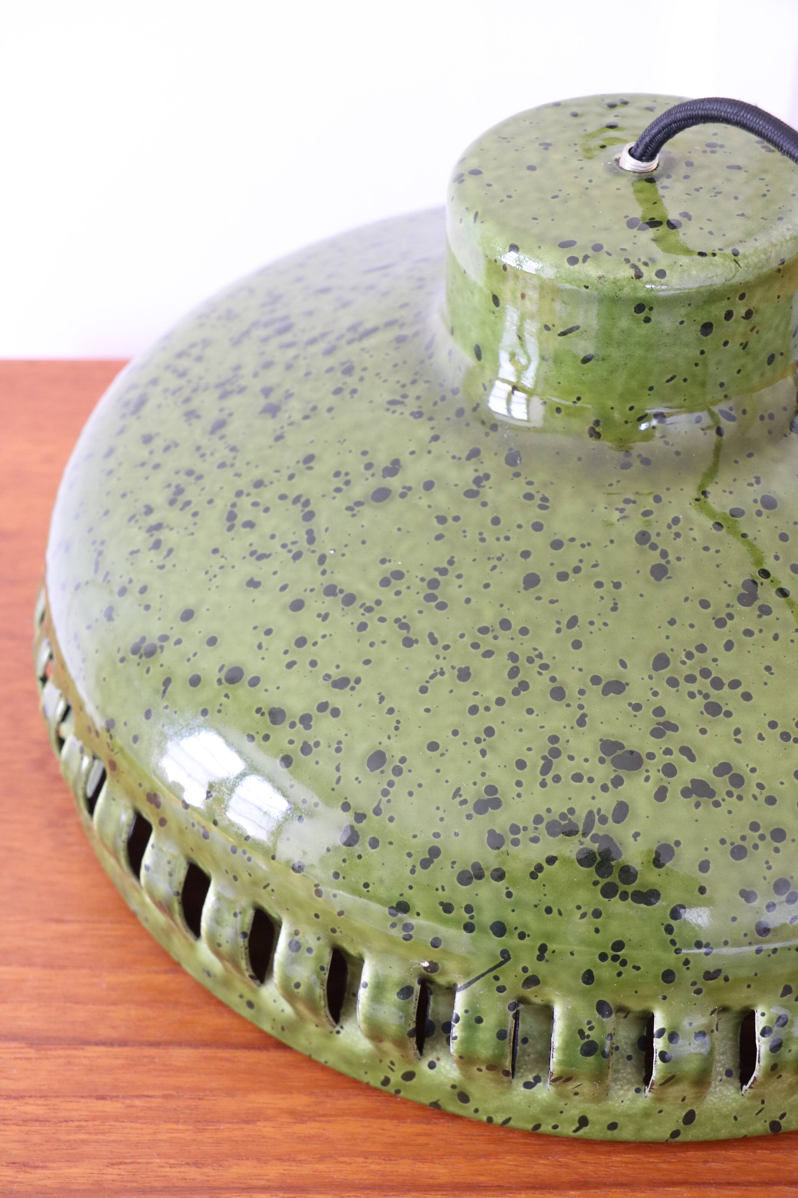 Olive green enamelled pendant light, Scandinavian, 1960-1970