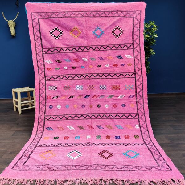 Tapis Berbère marocain Fait Main Rose Ethnique 140x245 Cm