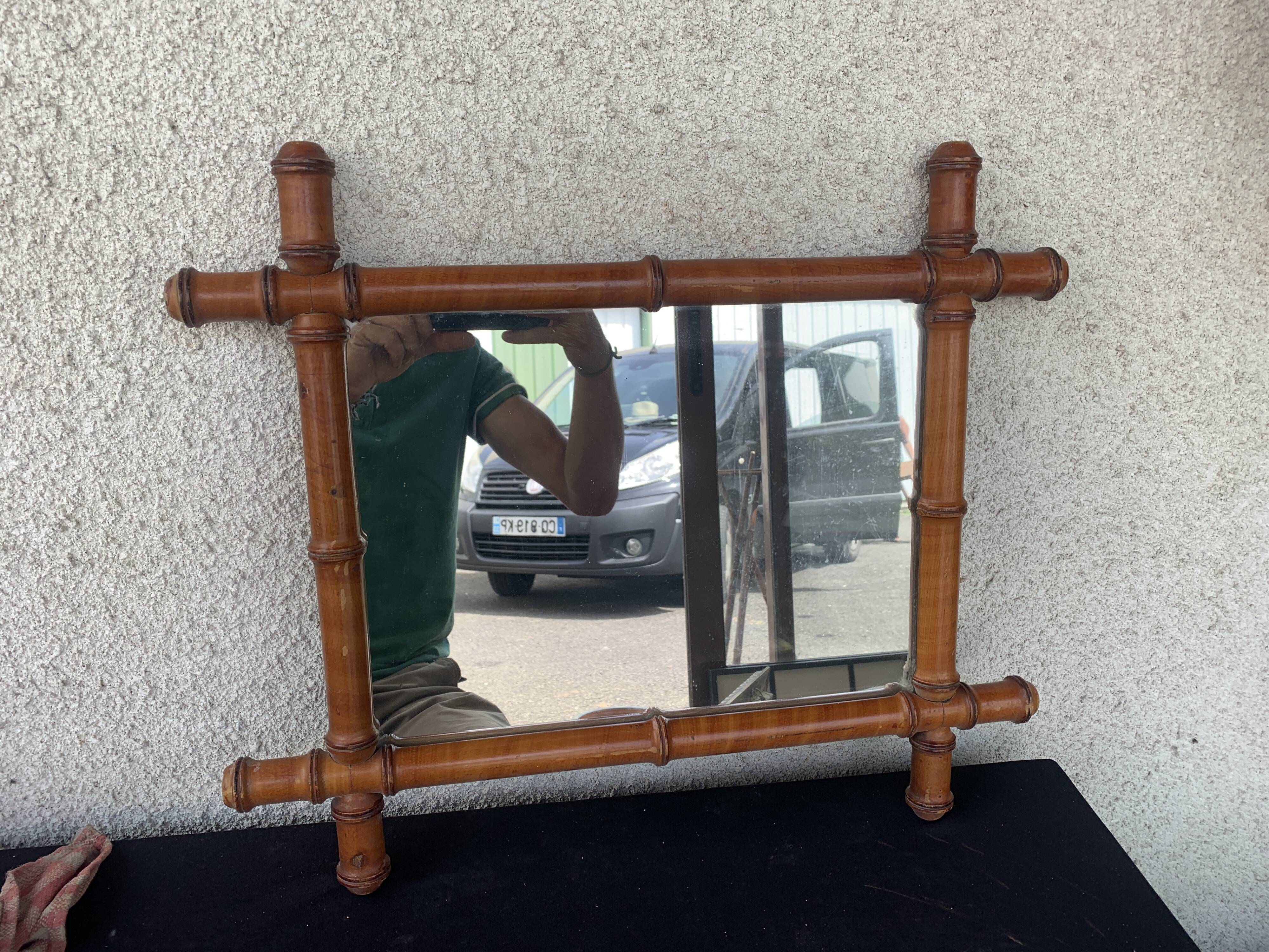 Bamboo mirror