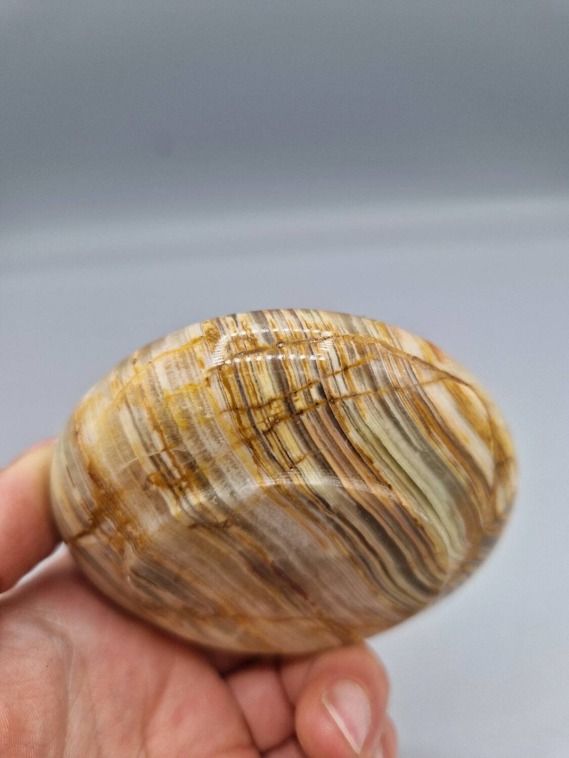 Small vintage onyx ashtray with three rests