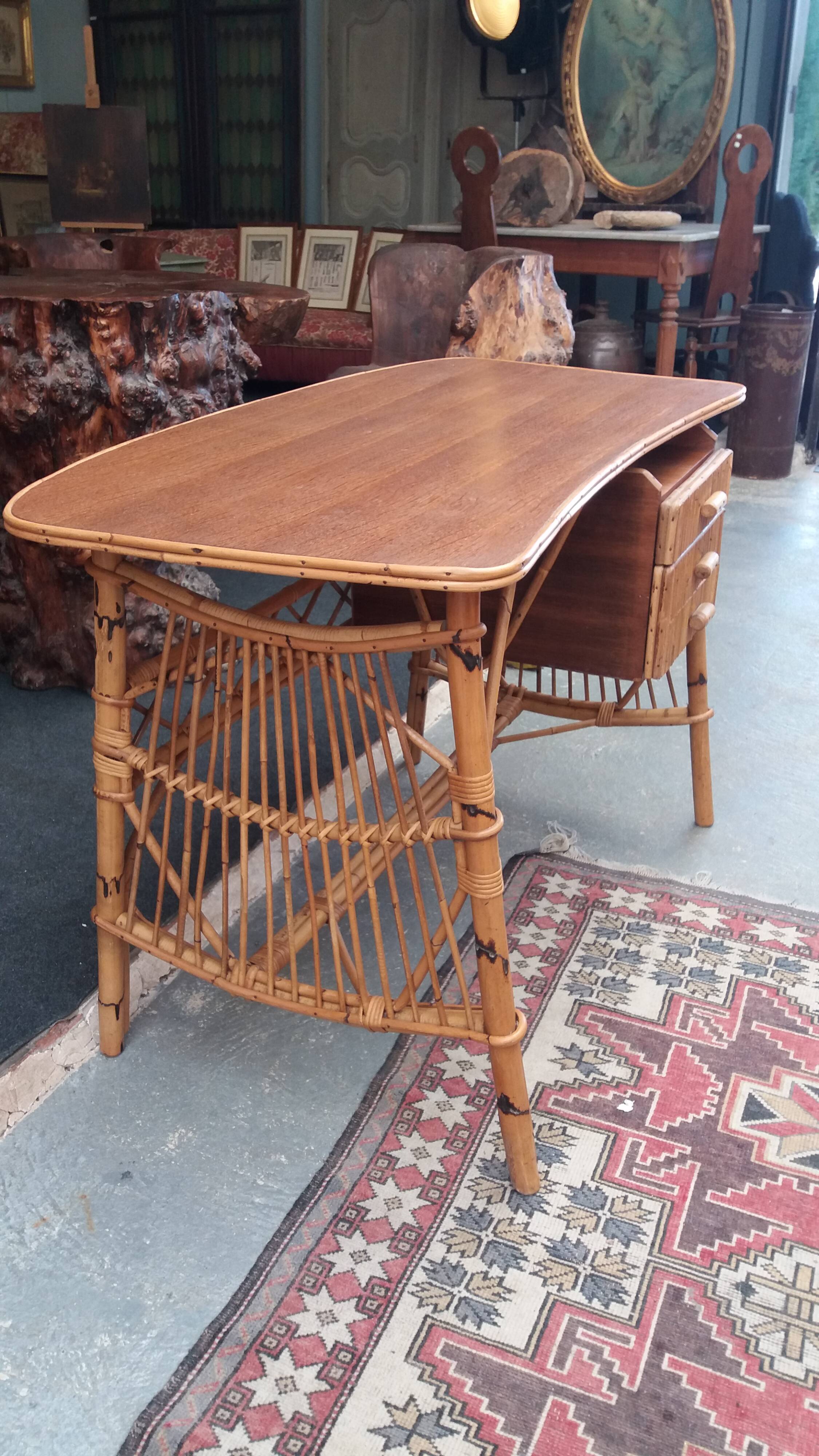 Rattan desk from the 1960s/1970s.