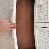Chest of drawers in rattan