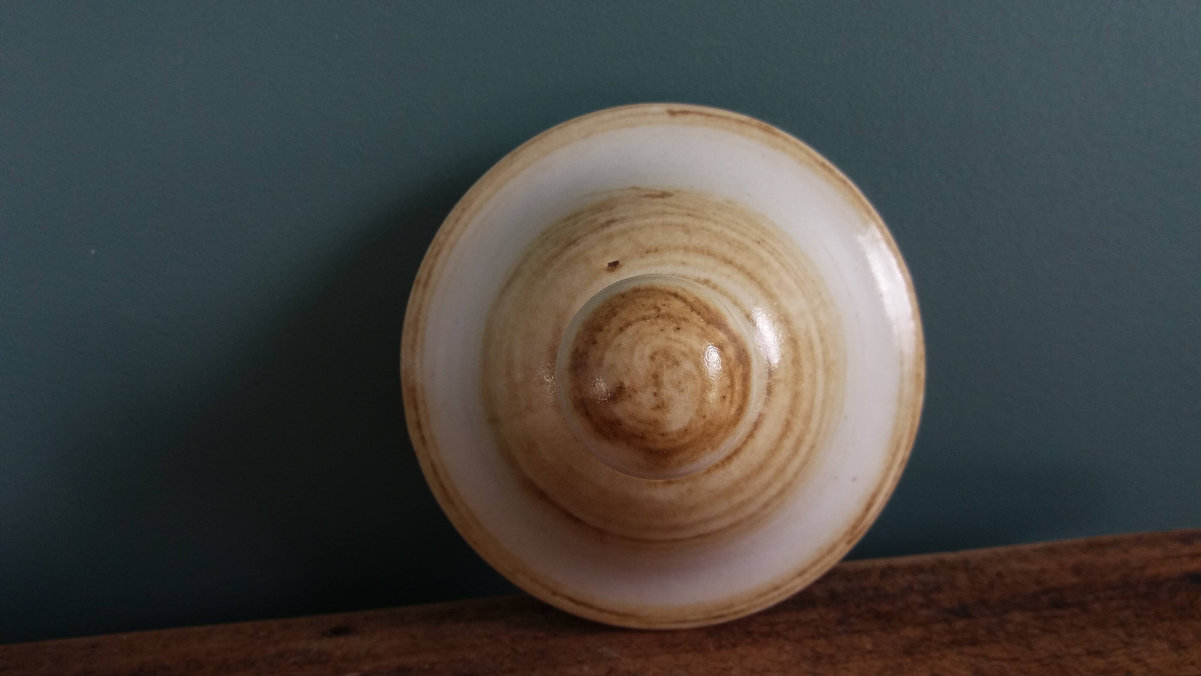 Sugar bowl and milk jug in Longchamp earthenware.