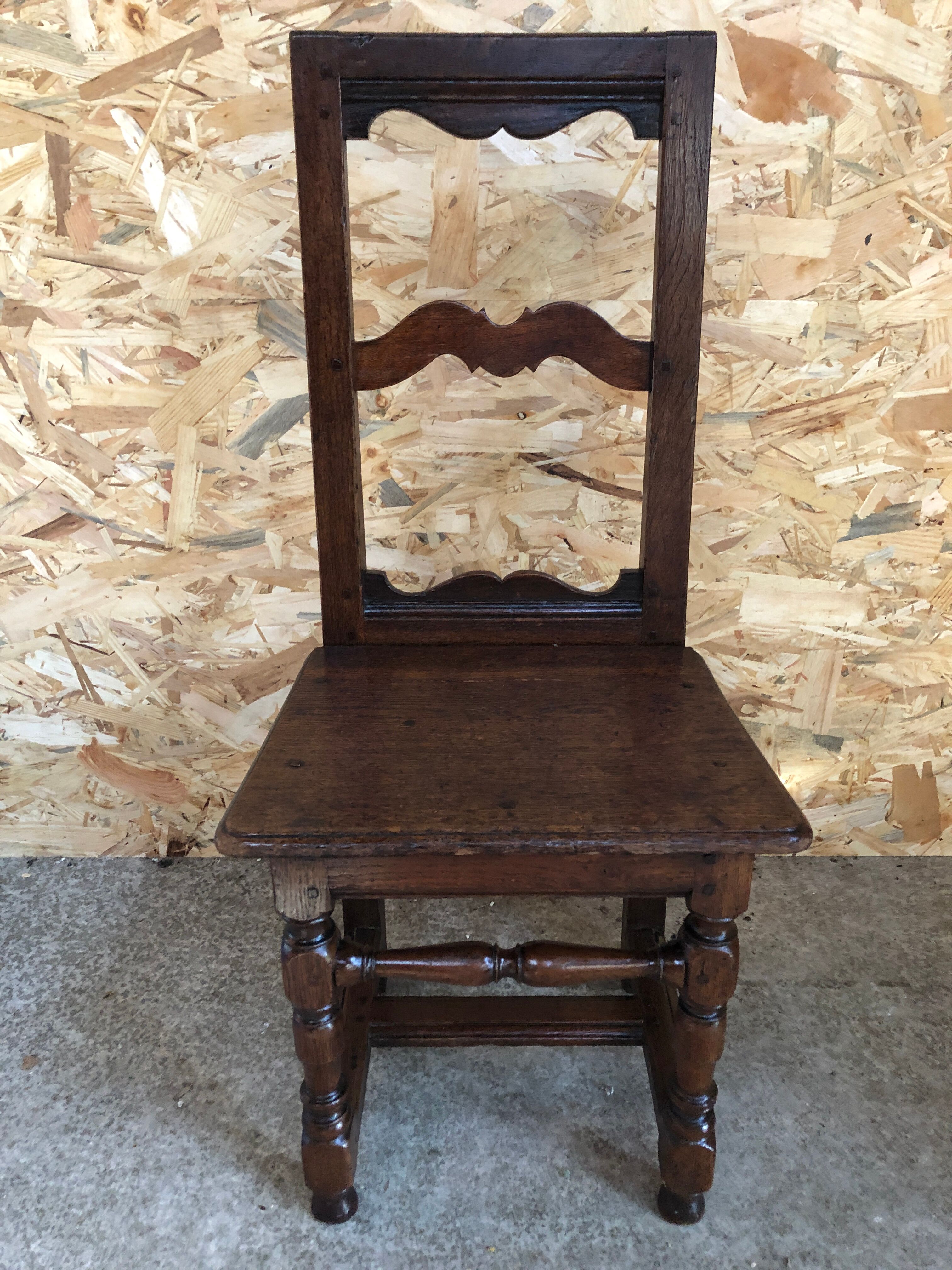 Old chair lorraine bois chevillé early XXth vintage