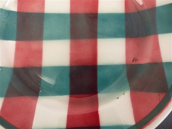 Givors vintage tile plate plates