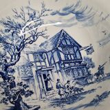 Earthenware vegetable with blue décor Gien Wedgwood