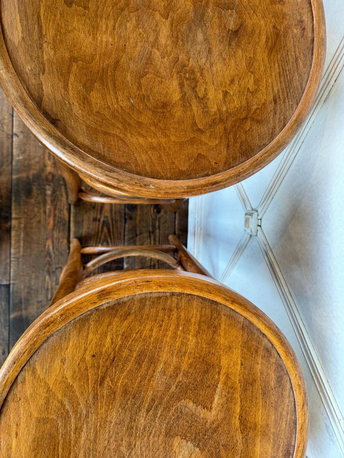 Ancien tabouret bistrot