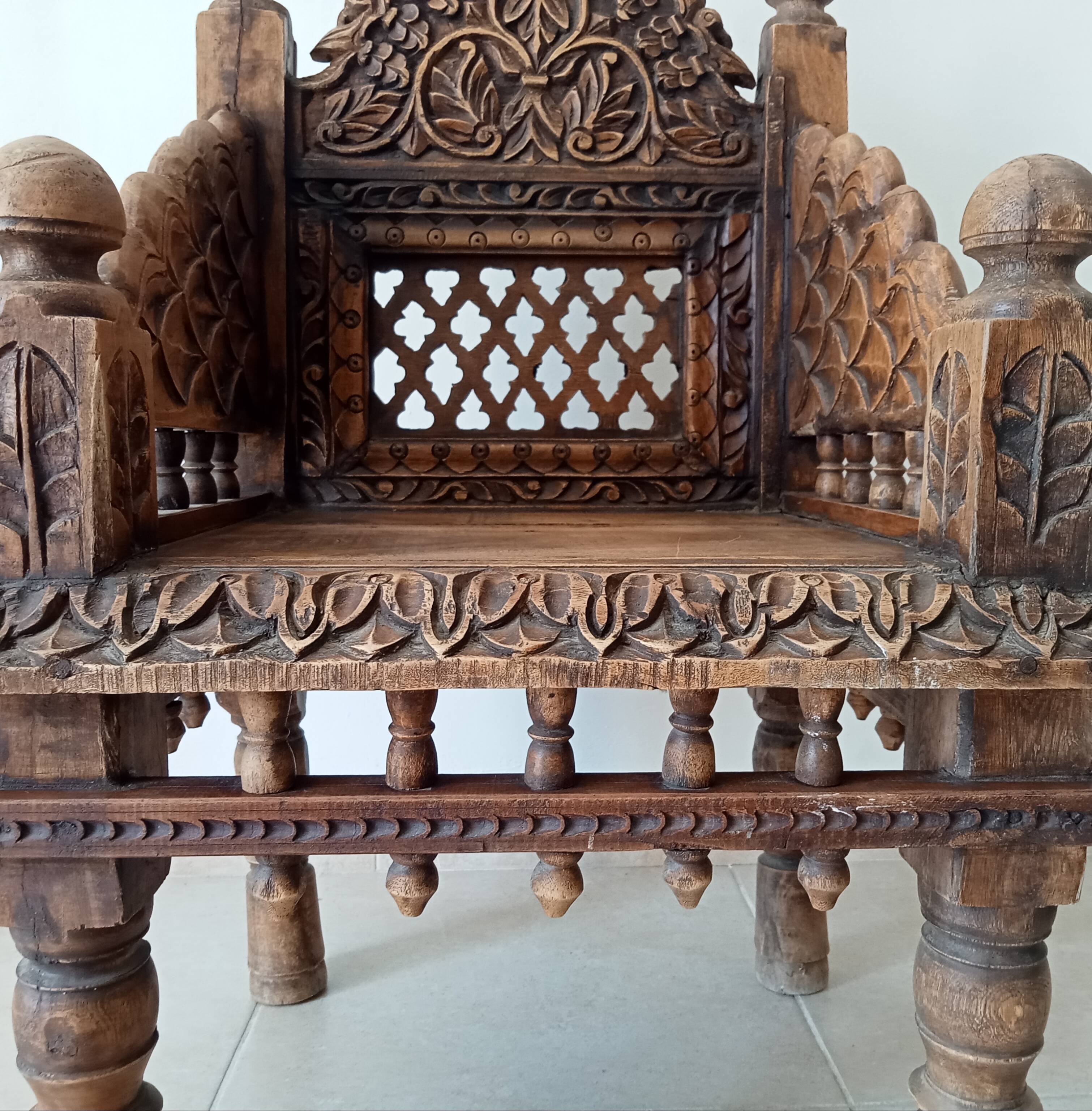 Fauteuil Ancien Pidha Rajasthan XIXeme en Palissandre