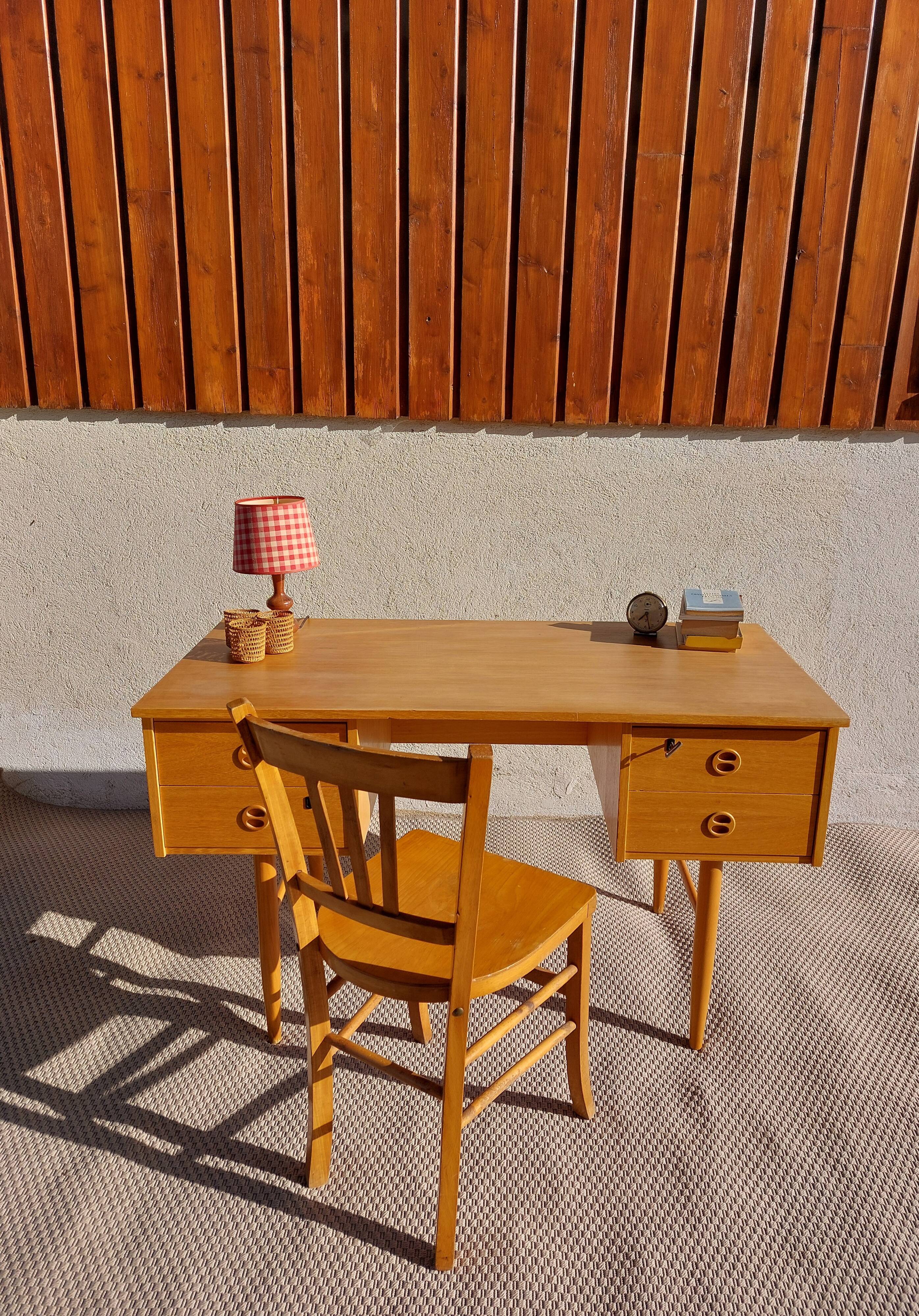 bureau style scandinave