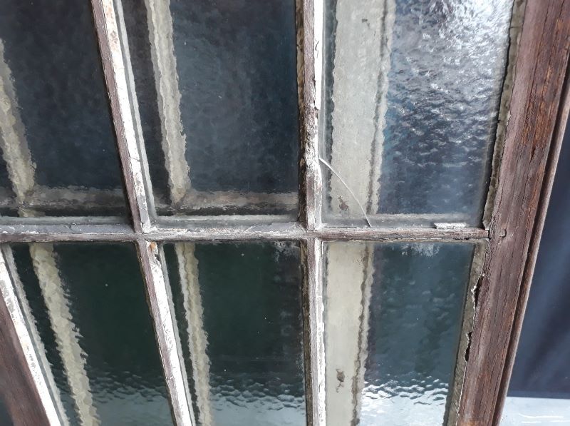 Portes-fenêtres d'atelier anciennes