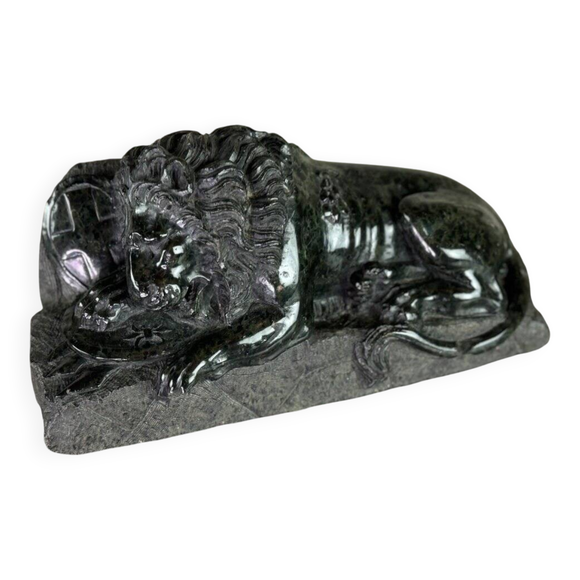 Green serpentine marble sculpture, the Lion of Lucerne after Bertel Thorvaldsen around 1880.