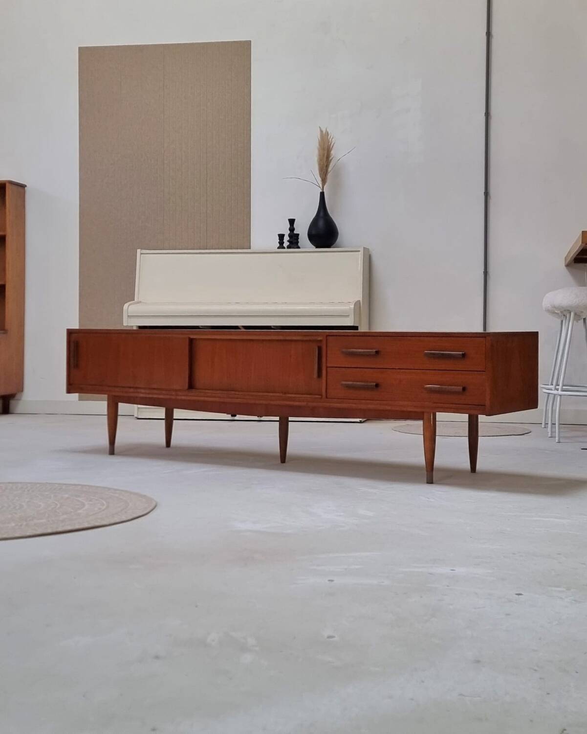 Mid-century lowboard