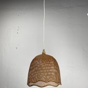 Beehive webbing rattan wicker pendant hanging lamp, 1930s
