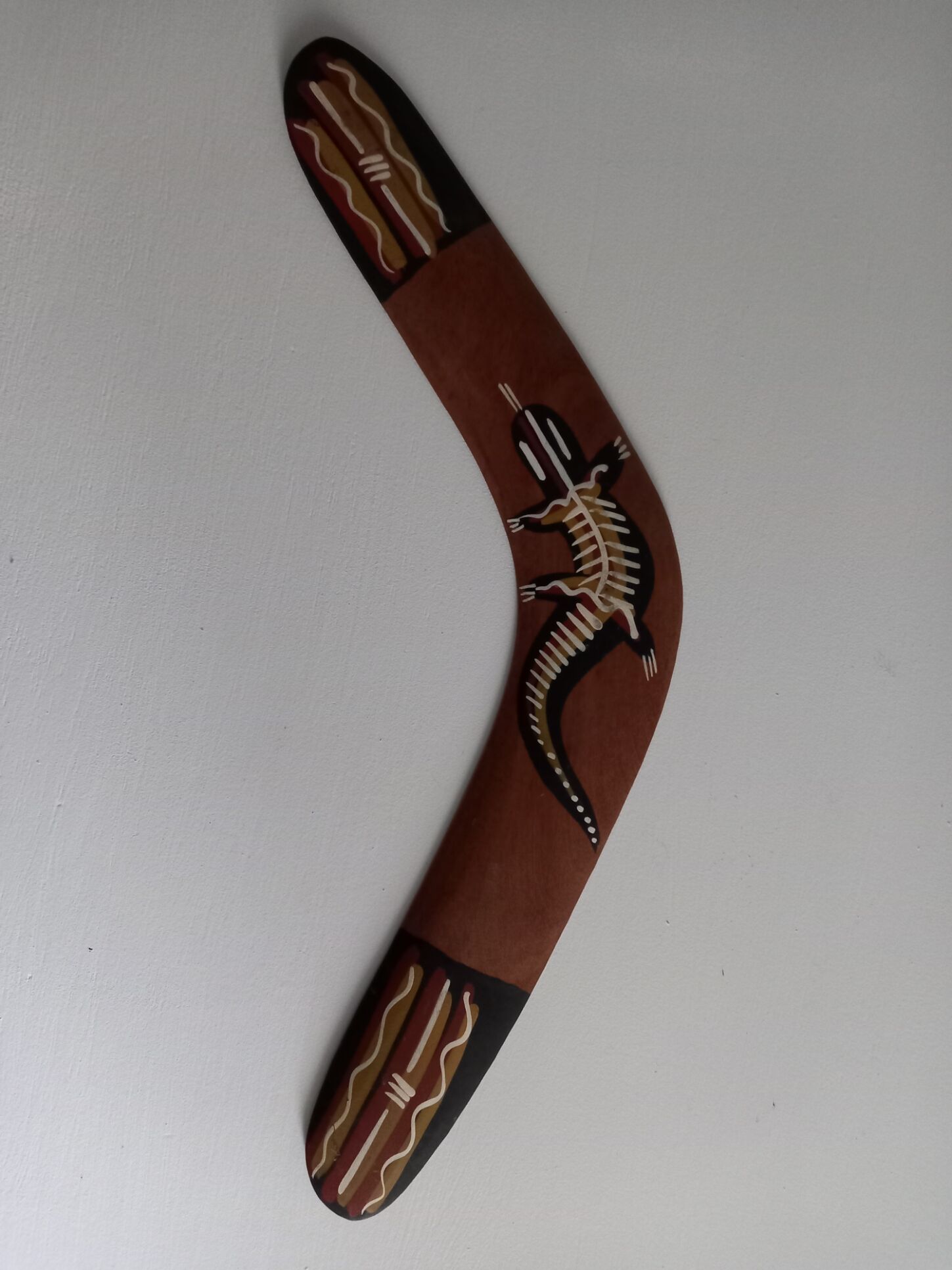 Handcrafted Boomerang (Gerko Pattern) 16'' in Acacia Wood - Australia