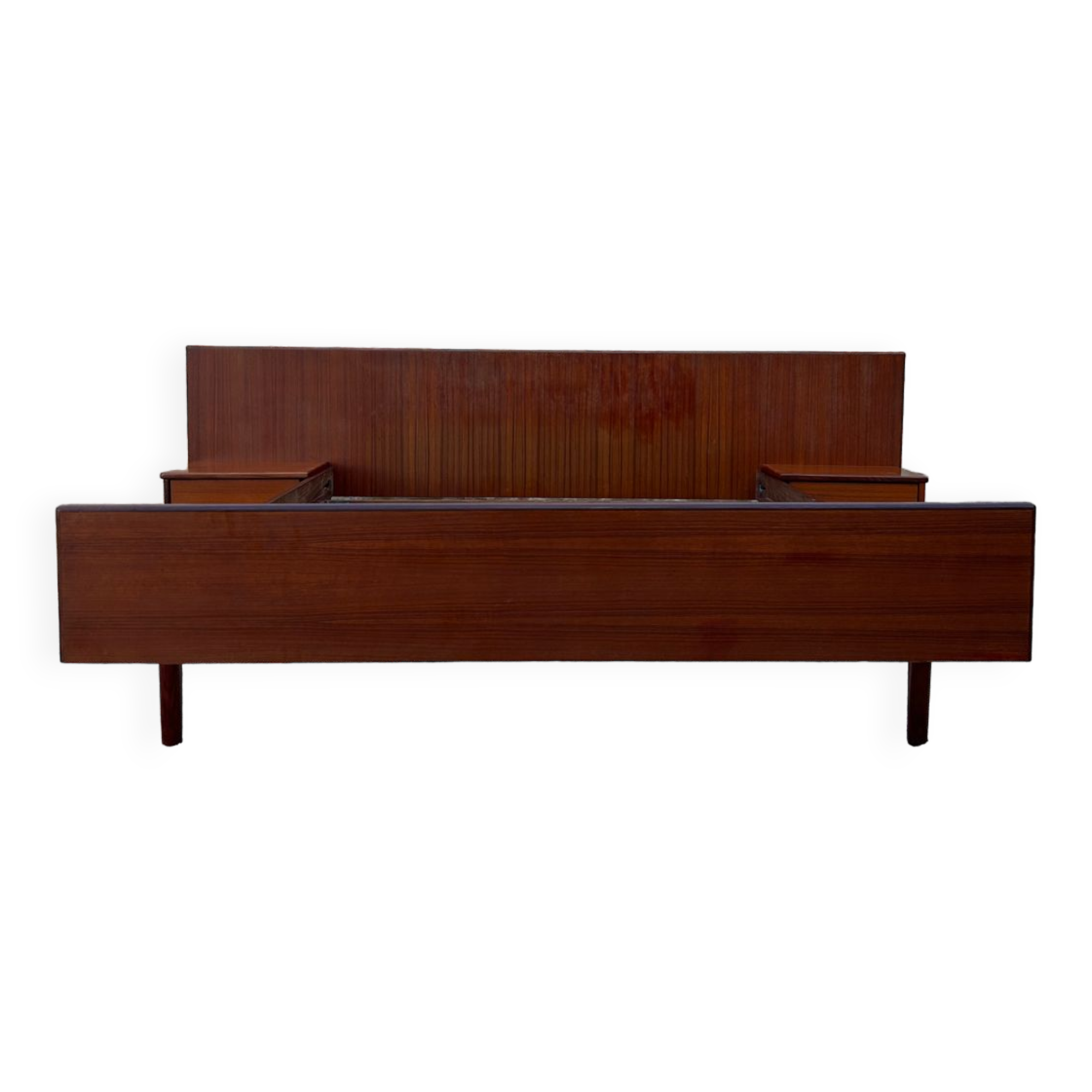 Scandinavian bed