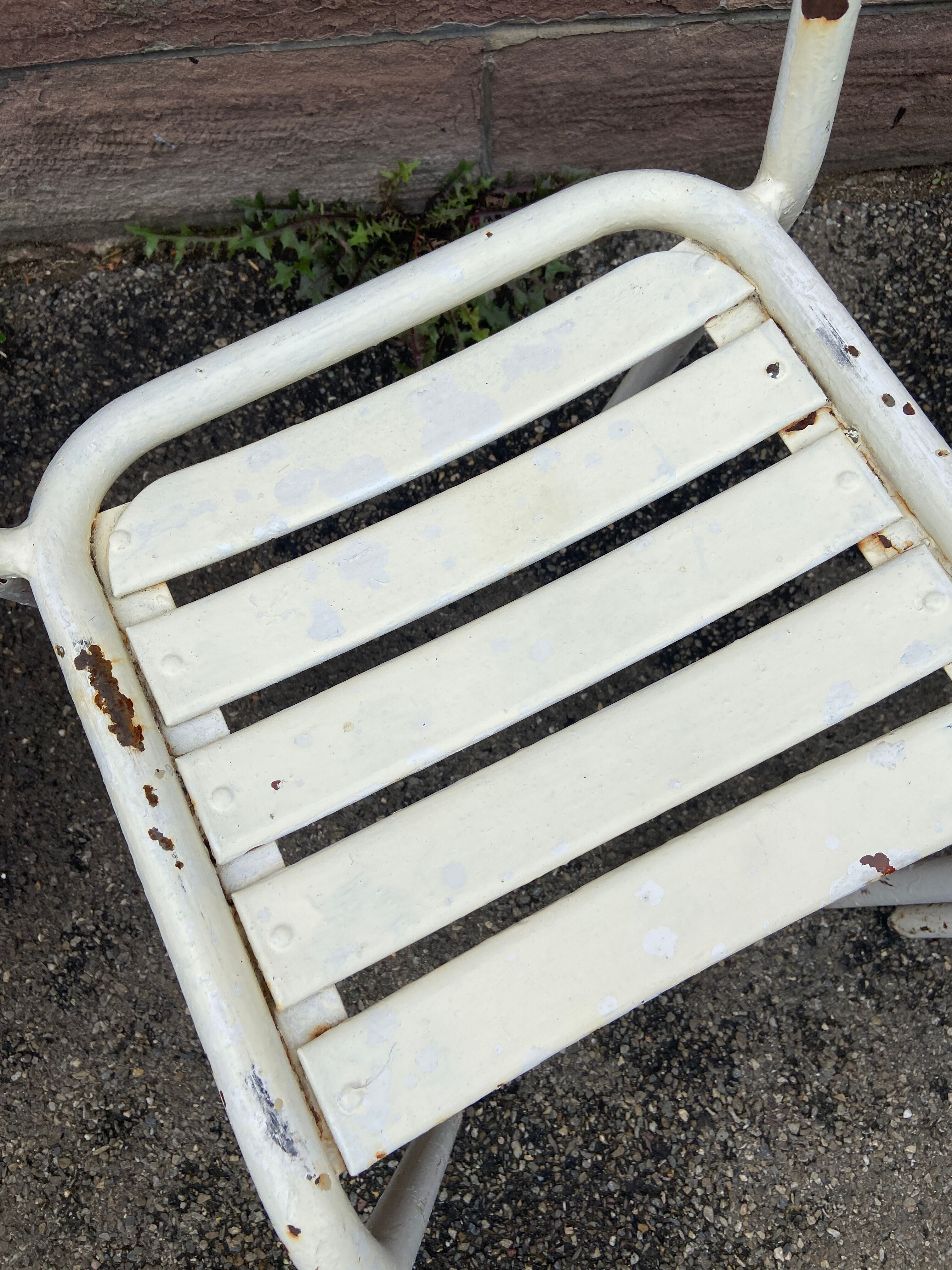 2 chairs Tolix T2 Xavier Pauchard French bistrot chairs Paris Garden terrace 50s