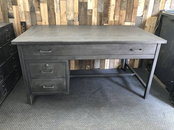 Bureau meuble de métier industriel métallique