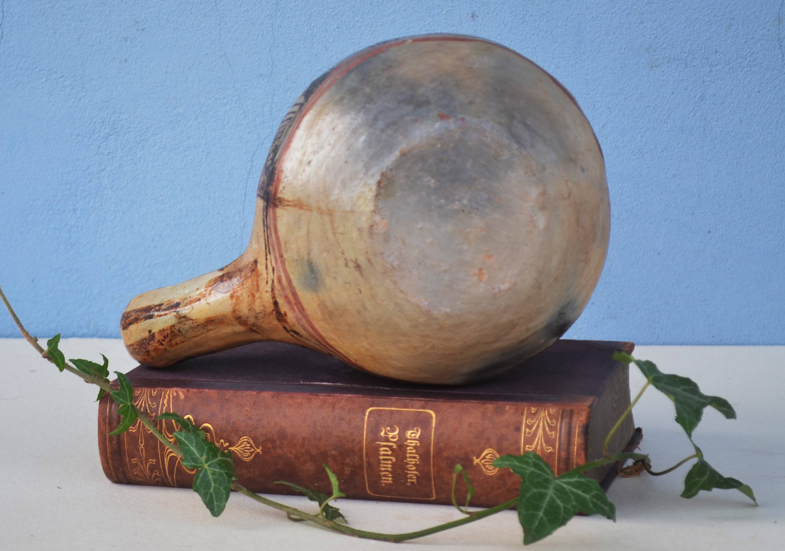 Old african culture berbere - Kabyle Clay Pottery Vessel early XX century