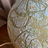 Spherical ceramic lamp with bark texture