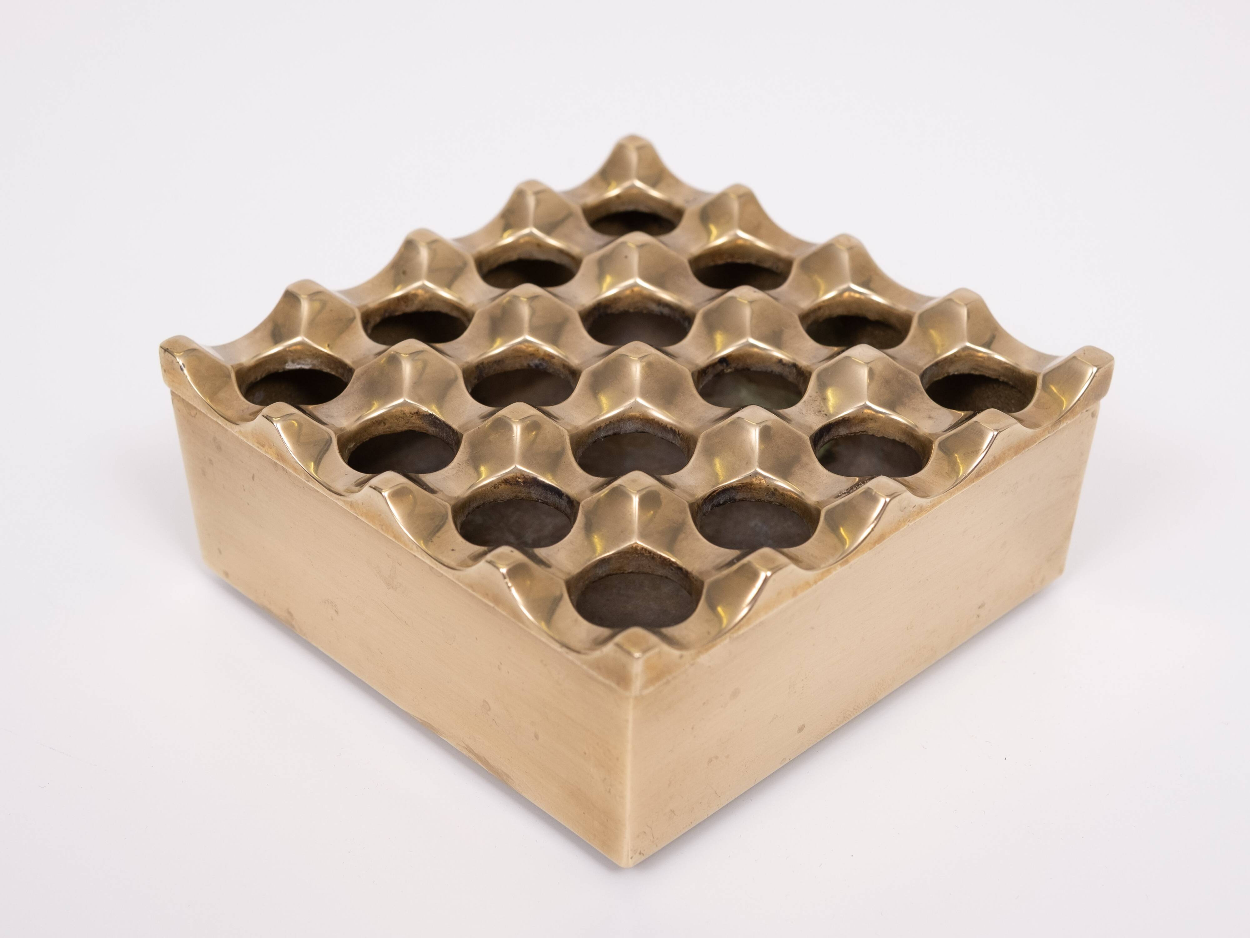 Holger Bäckström & Bo Ljungberg - Cendrier Ultima 15 Ashtra design géométrique