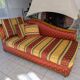 Vintage 3-seater chaise longue – varnished wood – jacquard fabric