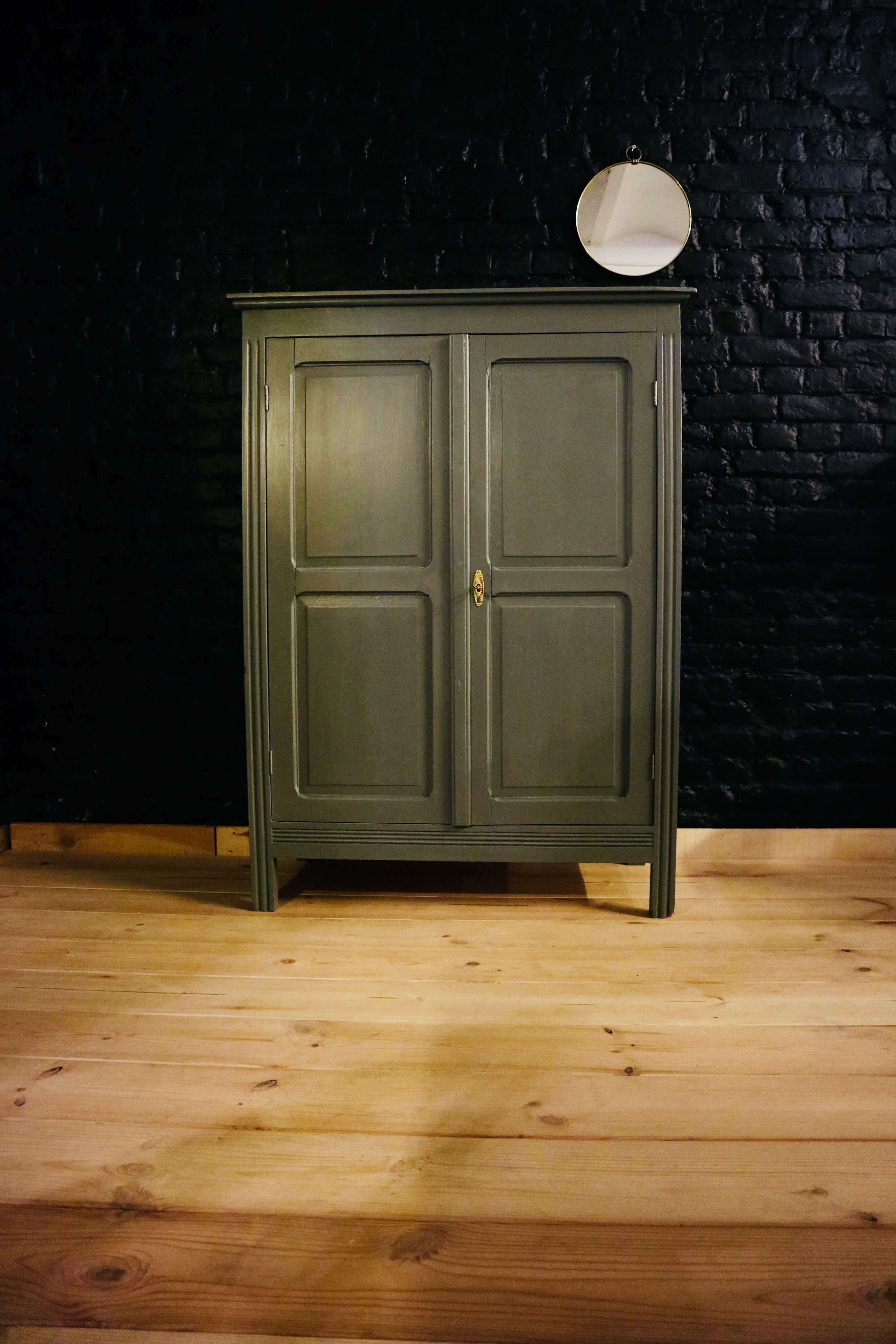 Paris wardrobe restored