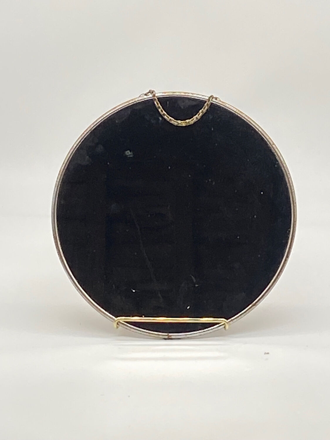 Round mirror vintage barber style