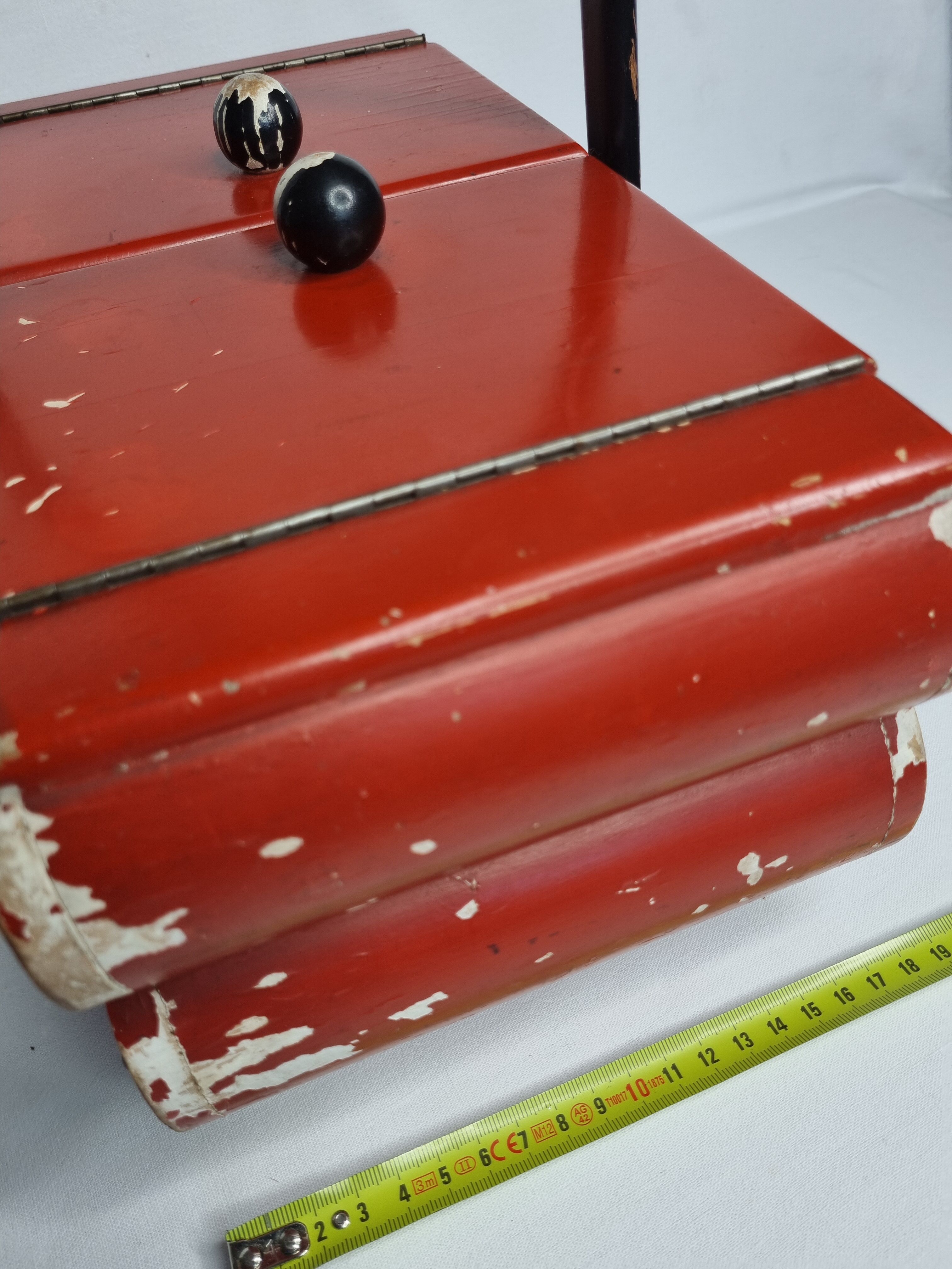 Sewing worker of the 50s