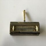 Silver metal crumbs pickup
