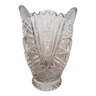 Petit vase en cristal avec motifs ciselés et décors géométriques