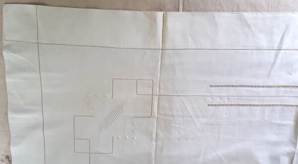 Drap et sa taie ajourés et brodés en coton pour une personne