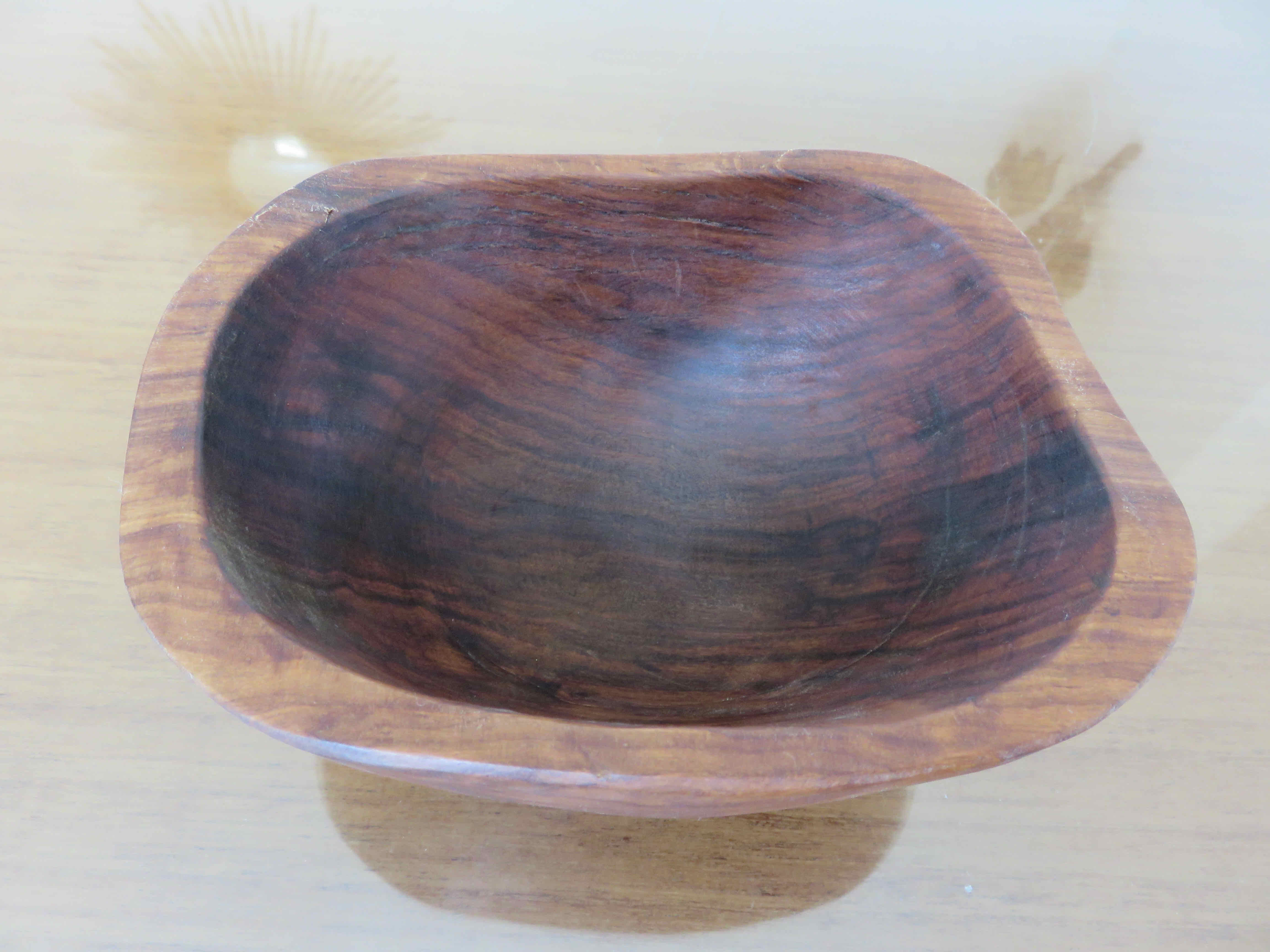 Tidy in olive wood 1970