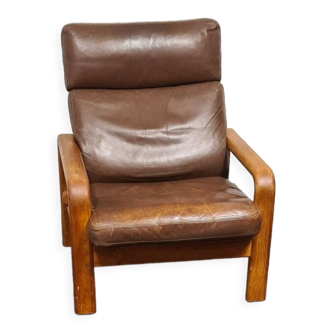 Brown leather Danish design arm chair by I Olsen&son Mobelfabrik